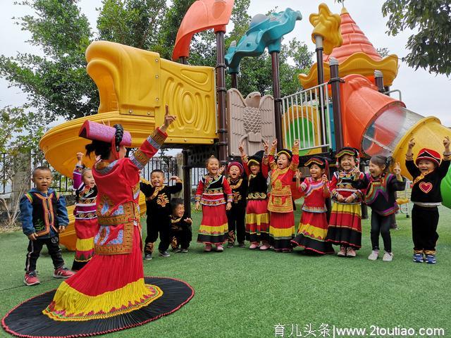 “镜头下的大凉山”①大凉山幼教点 学龄前的孩子们