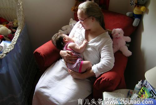 奶水不足如何催奶 这样做能让妈妈们母乳充足