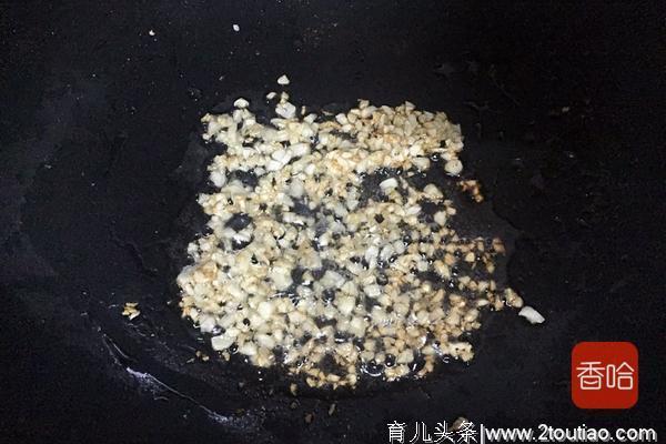 这菜48一斤，比牛肉都贵，有条件可以给孩子吃，强筋骨更健康