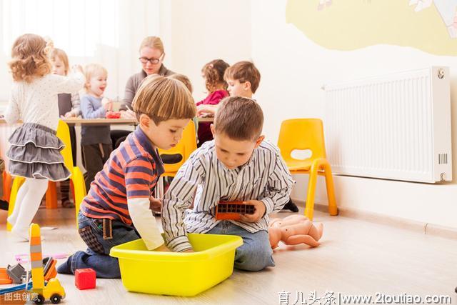 幼儿英语启蒙｜唱儿歌做游戏，娱乐式教学非常重要