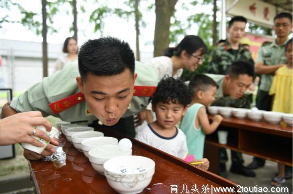 暑假带娃没地儿去？军营亲子活动了心愿