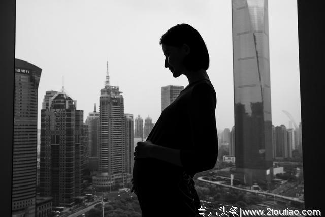 这件事比怀孕生孩子、产后恢复都更辛苦，我们却为此心甘情愿