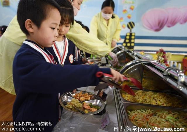 儿童进食禁忌多 按年龄段吃对食物很重要