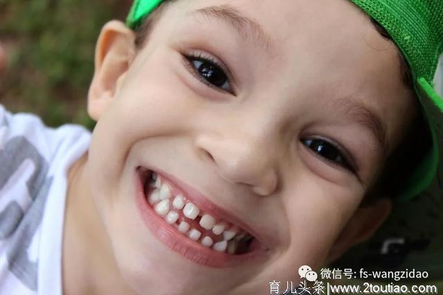 王子岛英语幼儿园孩子健康从“齿”开始