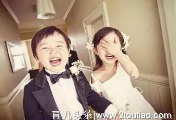 育儿科普：孩子健康成长31个重要的时期，爸妈亲藏