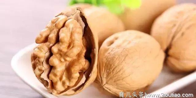 你觉得这些食物很健康，但对宝宝百害无一利，别再给孩子吃了