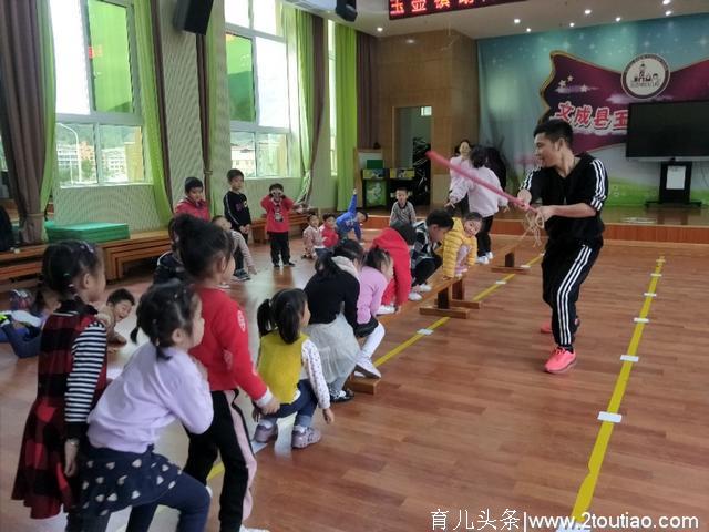 幼儿关键体能游戏创编要有“三动三不动”