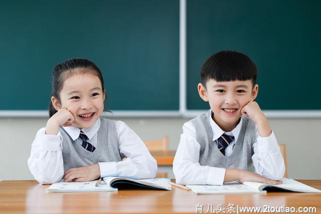 100句小学1-6年级歇后语，贴到墙上给孩子背，写作文得高分不发愁