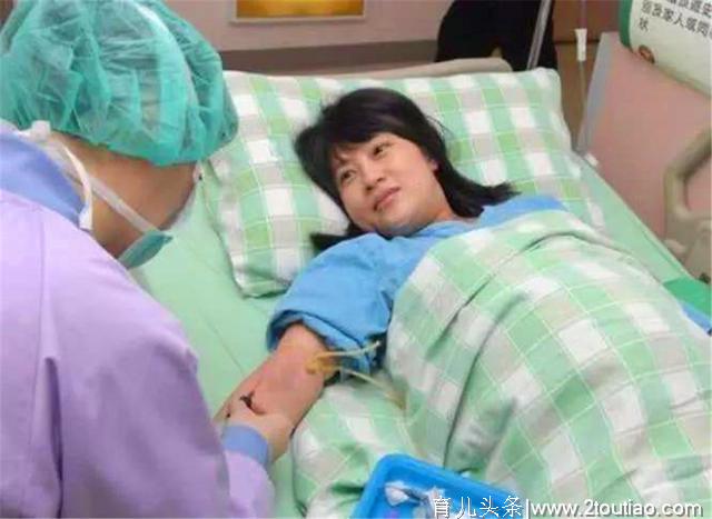 分娩遇到“段子手”医护是什么体验？产妇：和大夫聊着天生完娃