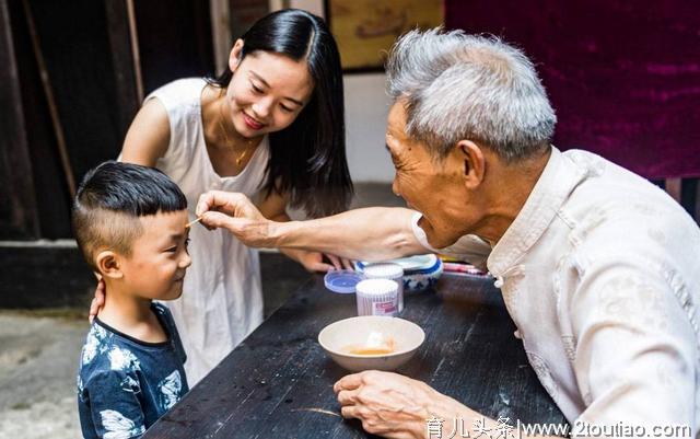 节日是孩子了解传统文化一个途径，行动吧，带他从六一儿童节开始