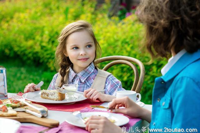 “挑食”影响孩子健康成长，家长学会这3招，孩子吃啥饭都香