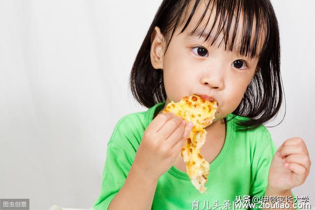 父母们常常遇到的育儿难题：孩子吃饭，吃得少、吃得慢，怎么办？