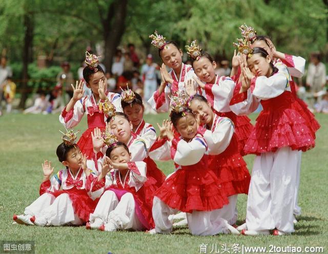 幼儿角色游戏中同伴互动行为，有效的培养孩子的合作意识与能力